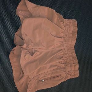Lululemon Speed up short 2.5